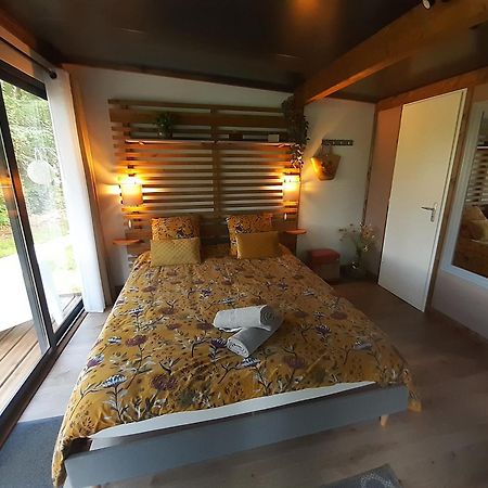 Camping Etang Du Camp Senergues Экстерьер фото