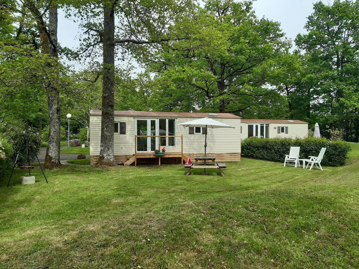Camping Etang Du Camp Senergues Экстерьер фото